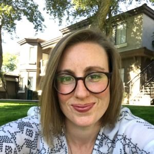 Meet your Posher, Carrie